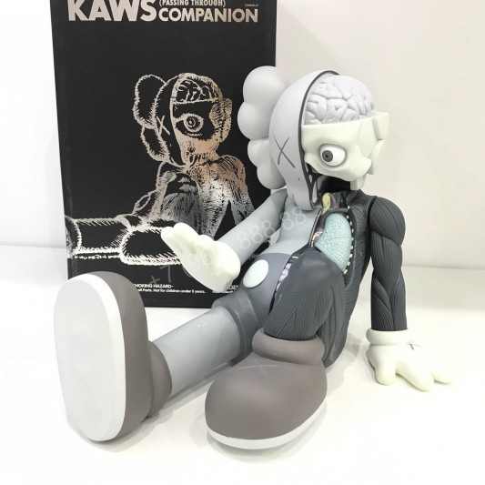 Фигурка Kaws