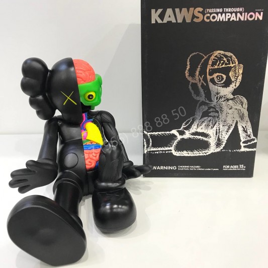 Фигурка Kaws