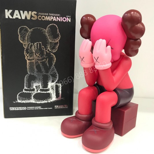 Фигурка Kaws