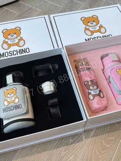 Набор Moschino (зонтик + бутылка + кружка)