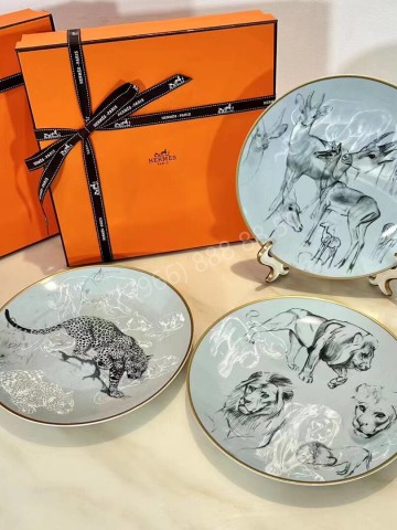 Набор тарелок Hermes