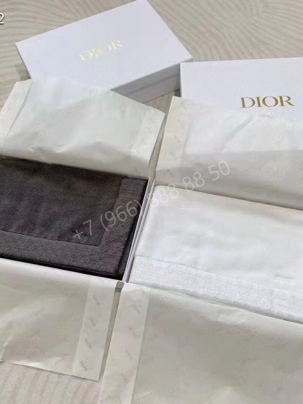 Коврик Dior