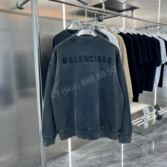 Свитшот Balenciaga