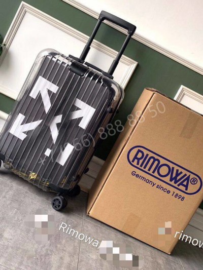 Чемодан Rimowa