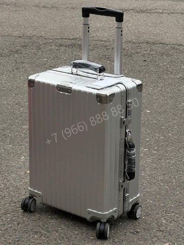 Чемодан Rimowa