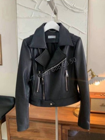 Кожаная куртка Balenciaga