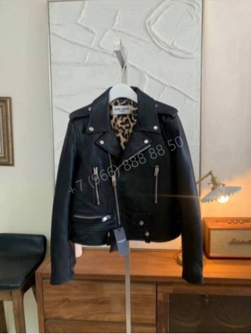 Кожаная куртка Yves Saint Laurent