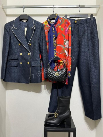 Костюм Gucci