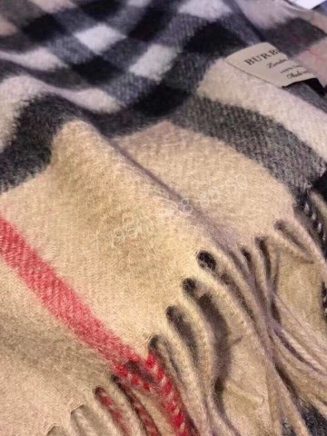 Шарф Burberry