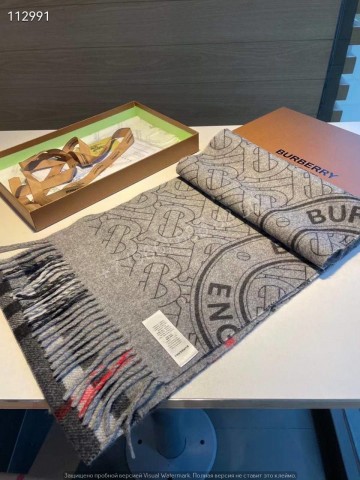 Шарф Burberry
