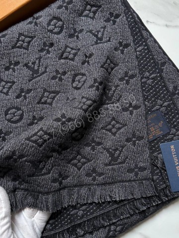 Шарф Louis Vuitton