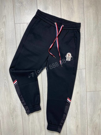 Спортивные штаны Moncler