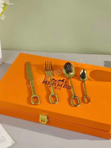 Набор столовых приборов Hermes