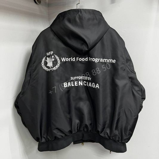 Бомбер Balenciaga