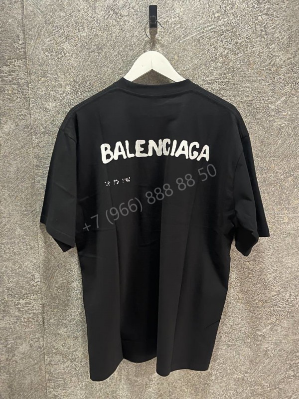 Футболка Balenciaga