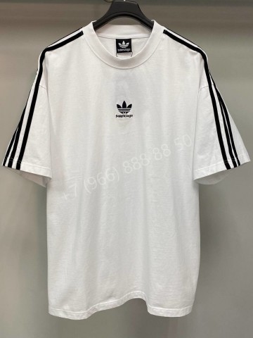 Футболка Balenciaga