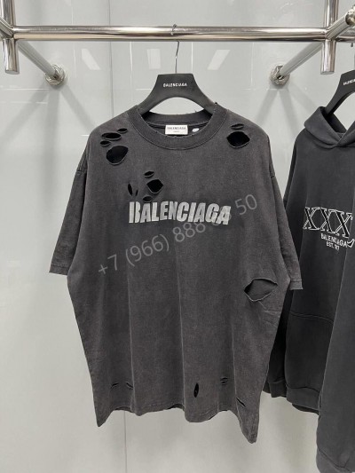 Футболка Balenciaga