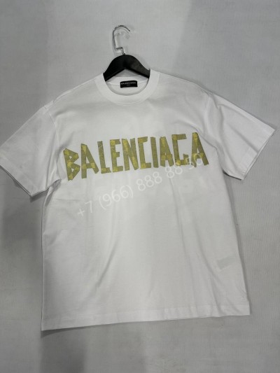 Футболка Balenciaga