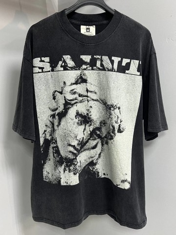 Футболка Saint