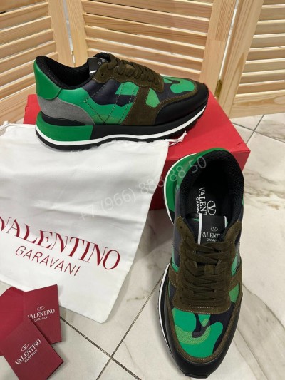 Кроссовки Valentino