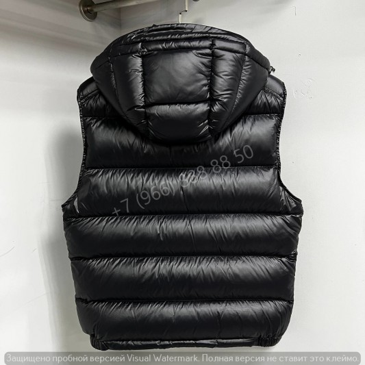 Безрукавка Moncler