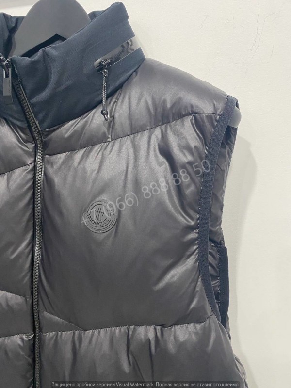 Безрукавка Moncler