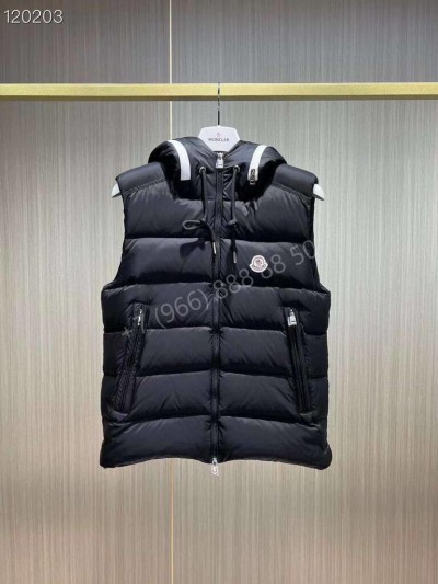 Безрукавка Moncler