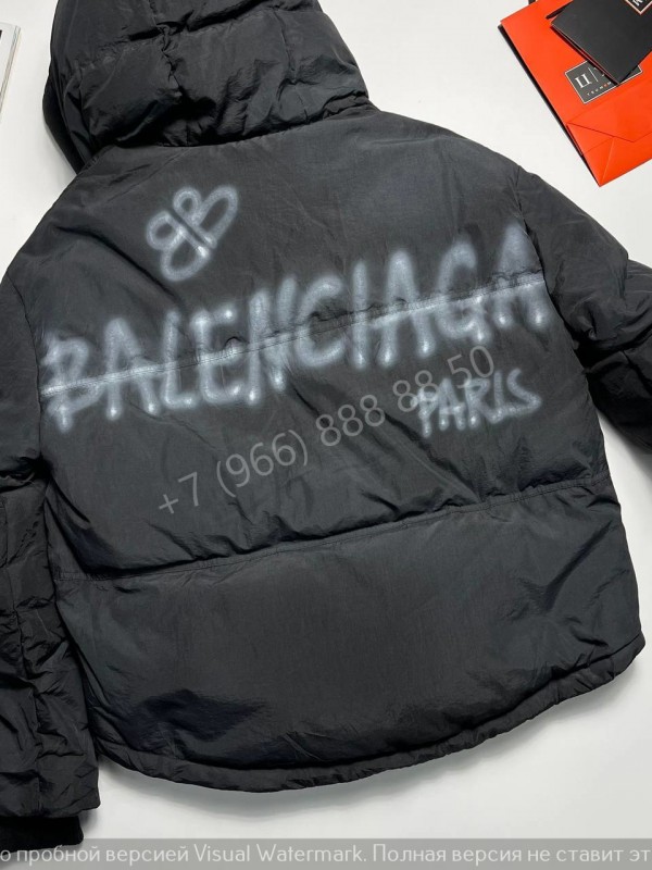 Пуховик Balenciaga