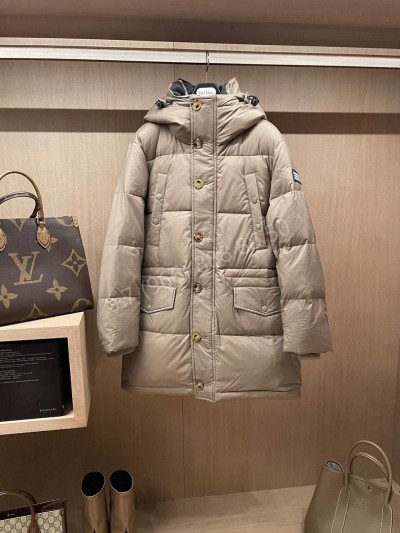 Пуховик Burberry