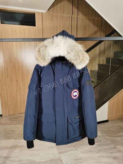 Пуховик Canada Goose