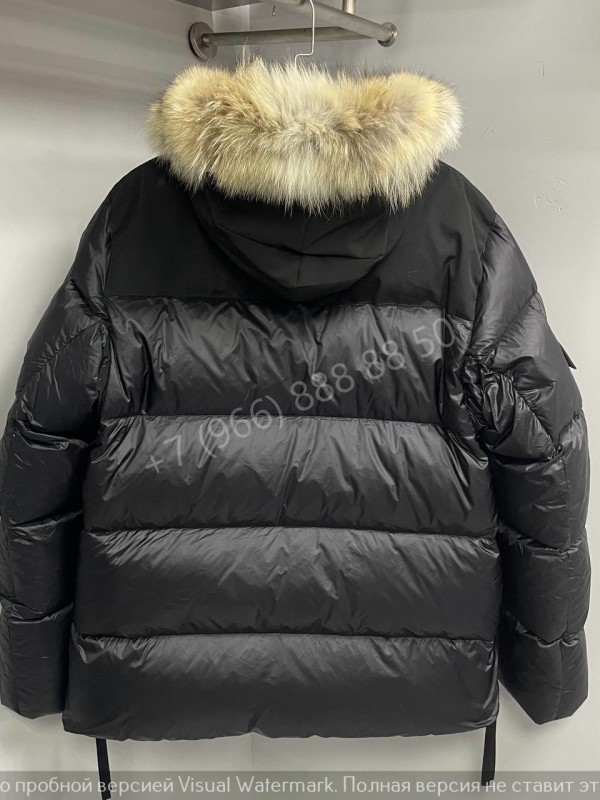 Пуховик Canada Goose