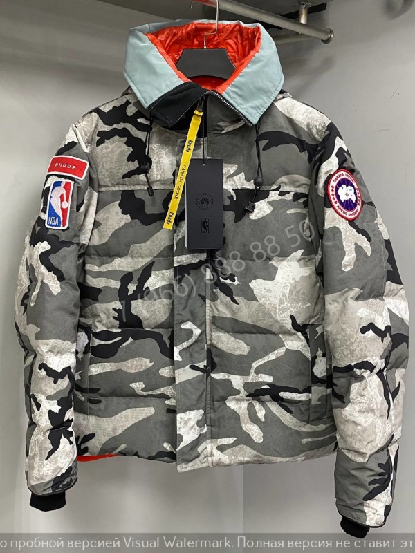 Пуховик Canada Goose