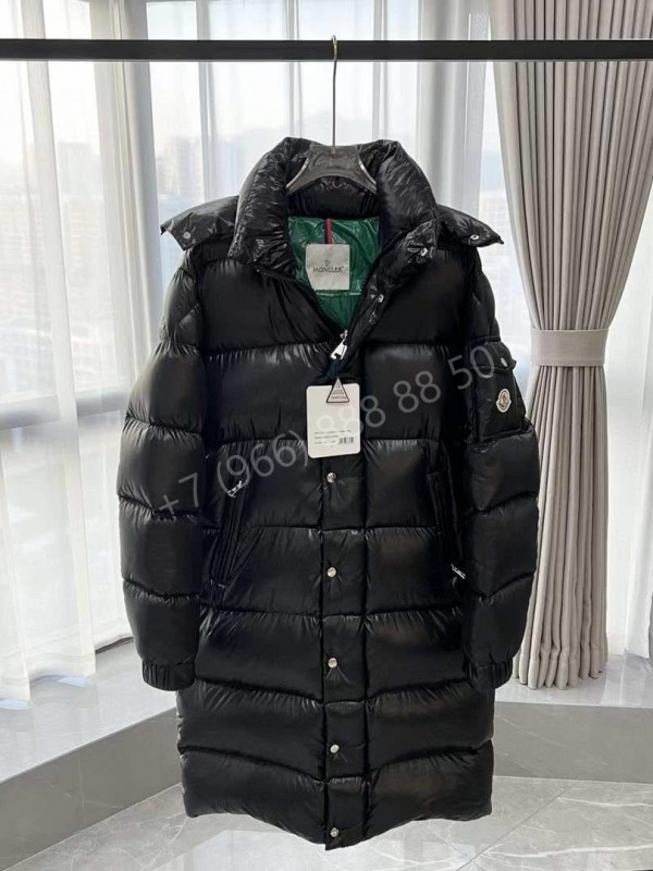 Пуховик Moncler