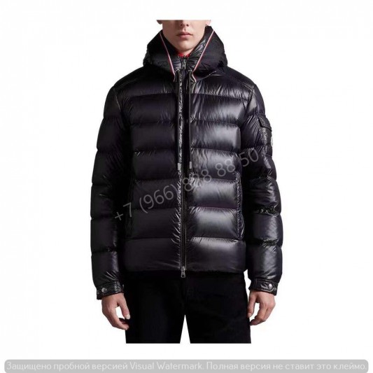 Пуховик Moncler