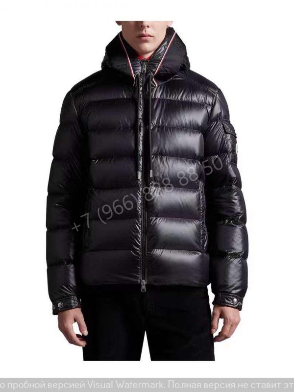 Пуховик Moncler