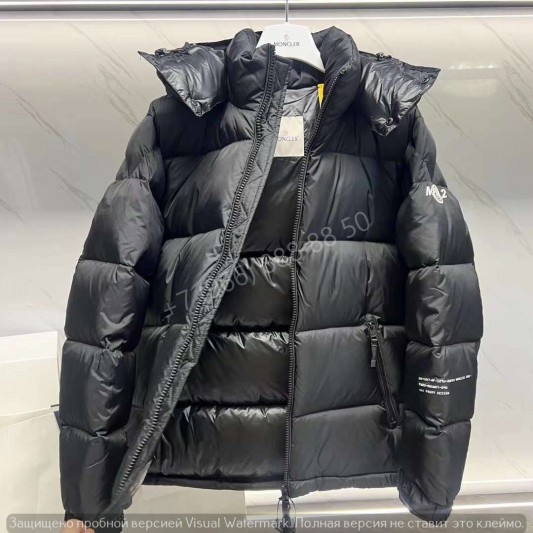 Пуховик Moncler