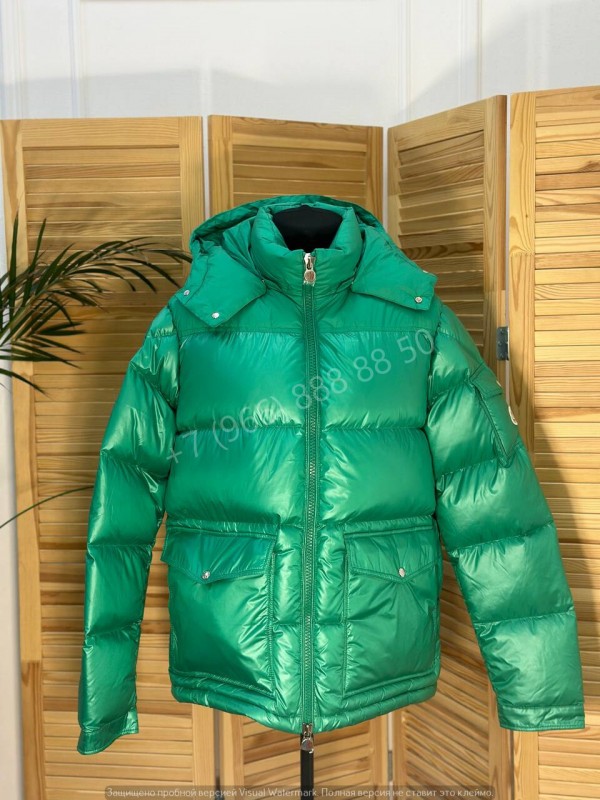 Пуховик Moncler