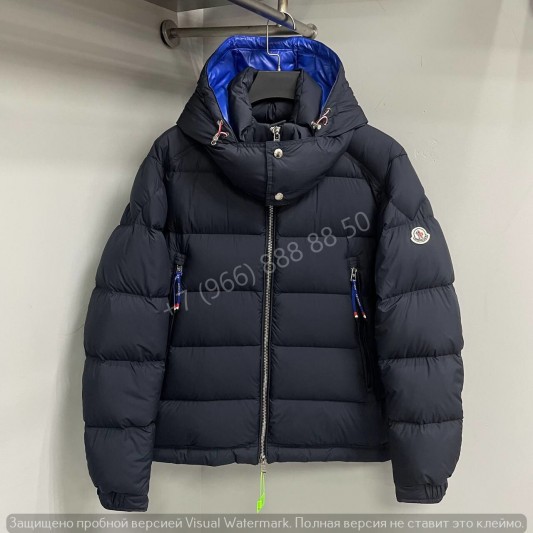 Пуховик Moncler