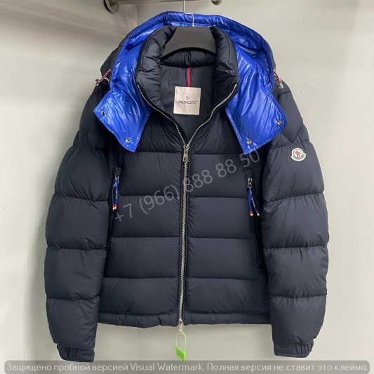 Пуховик Moncler