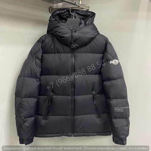 Пуховик Moncler