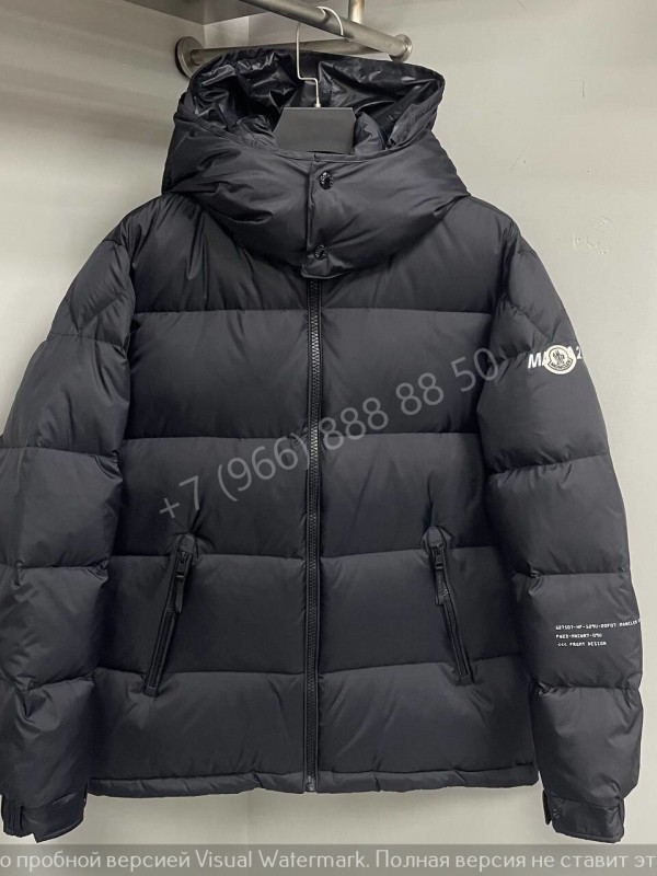 Пуховик Moncler