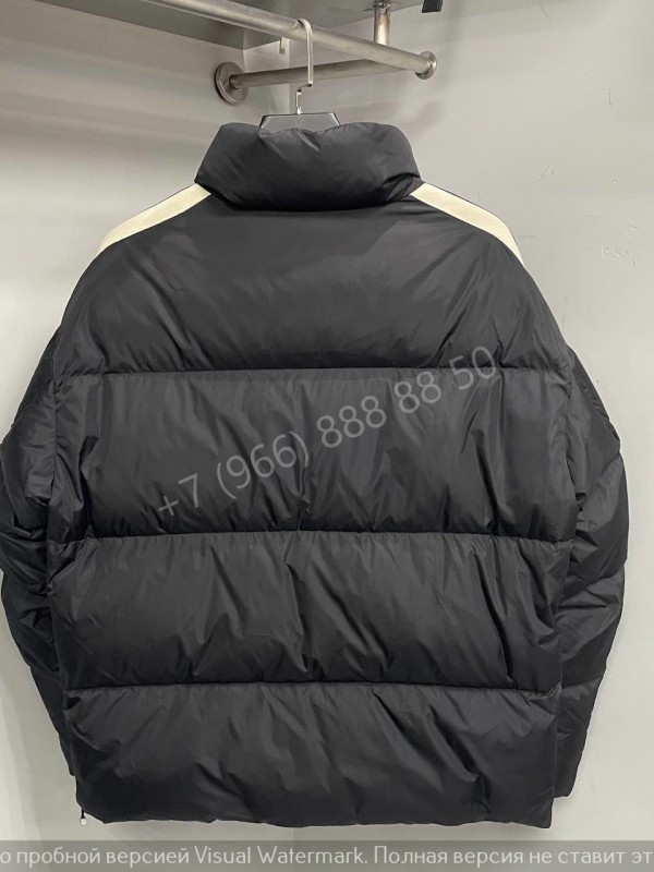 Пуховик Moncler