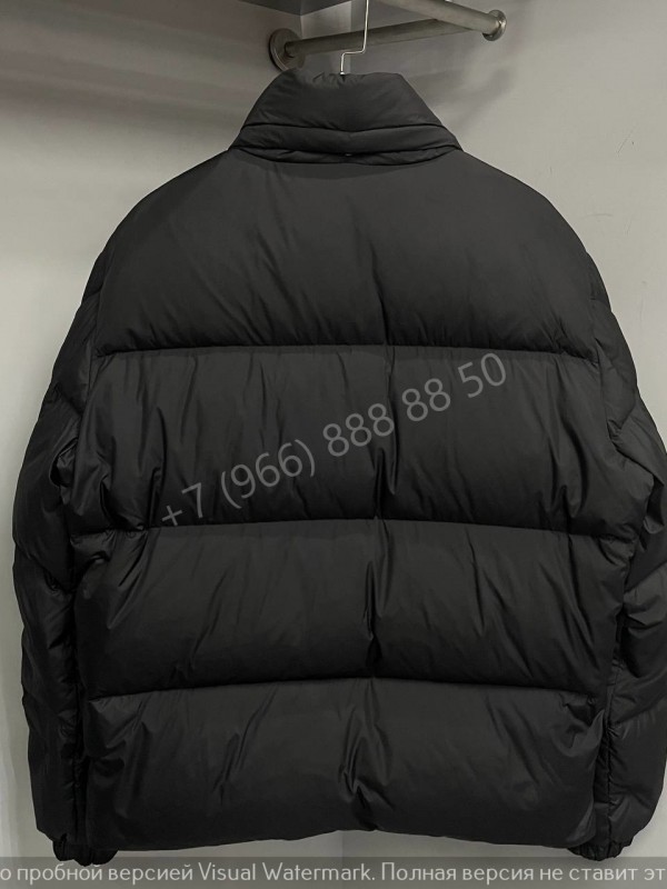 Пуховик Moncler