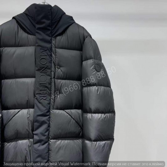 Пуховик Moncler