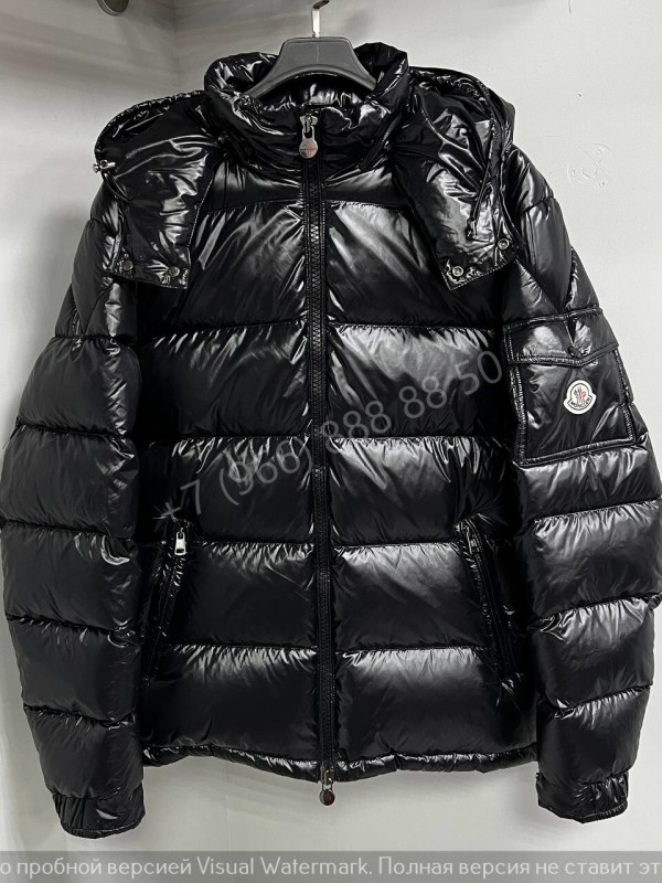 Пуховик Moncler