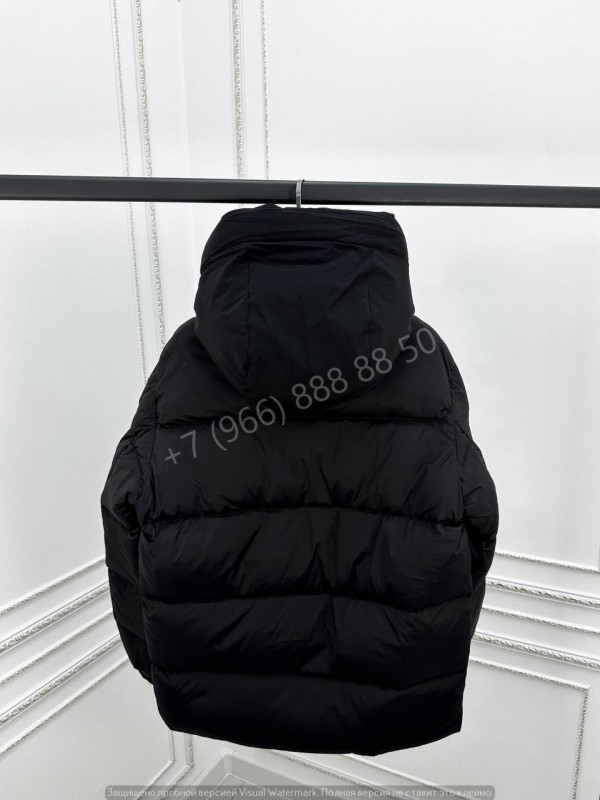 Пуховик Moncler