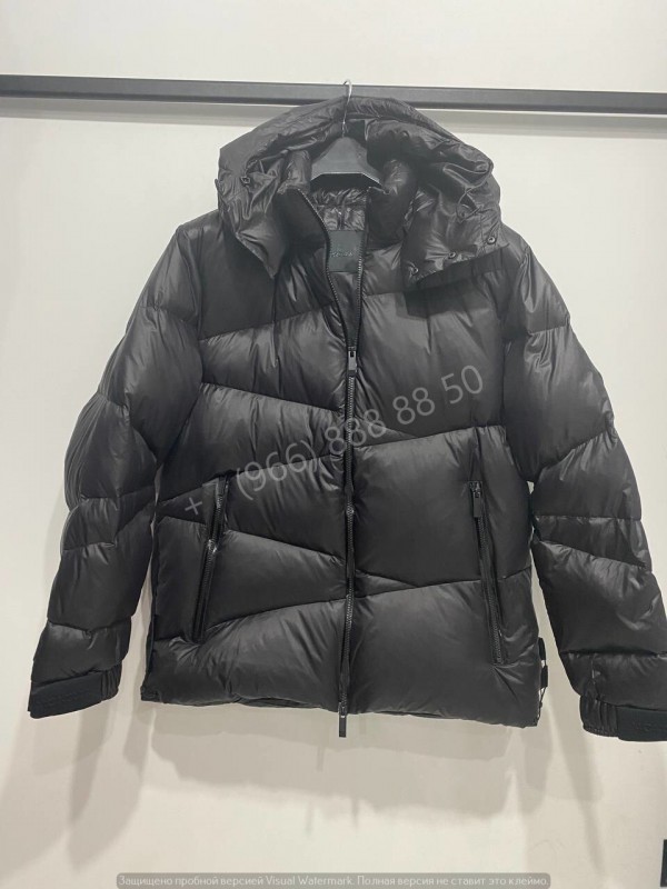 Пуховик Moncler