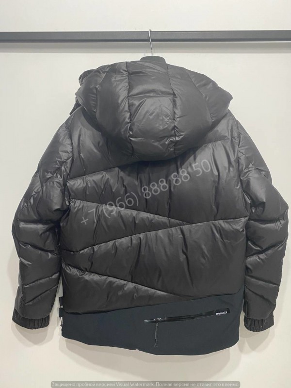 Пуховик Moncler