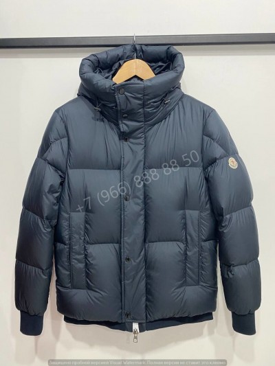 Пуховик Moncler