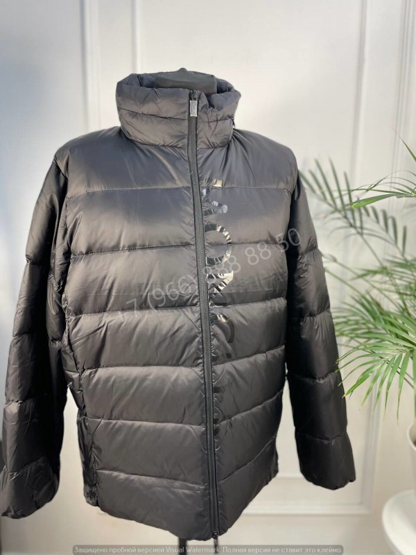 Пуховик Moncler